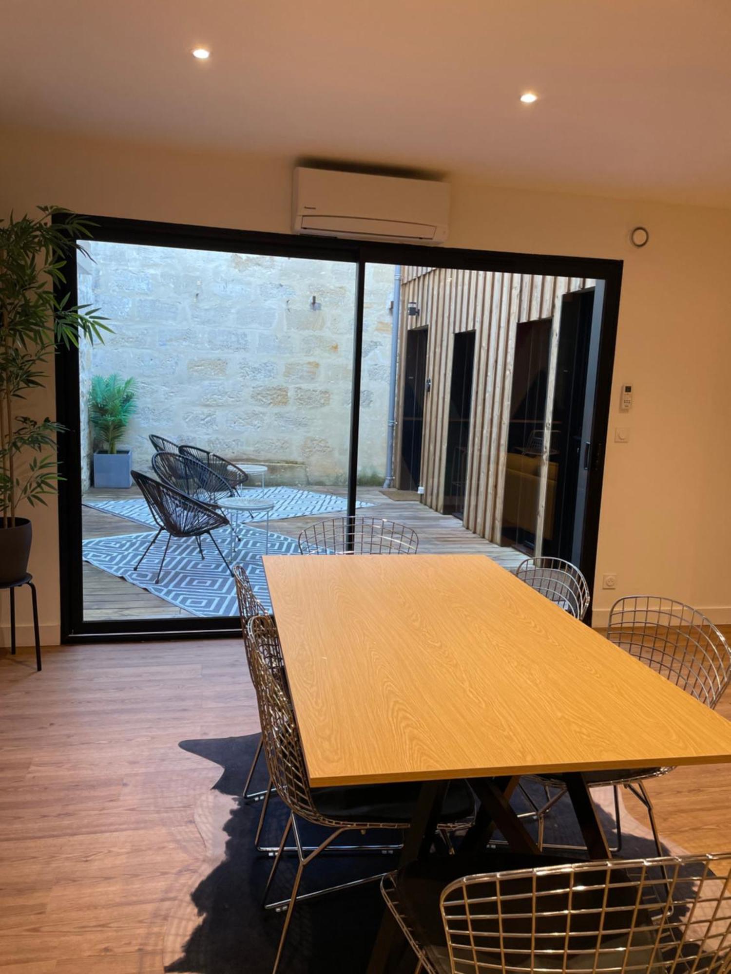 Hebergement Ornano Bordeaux Bagian luar foto